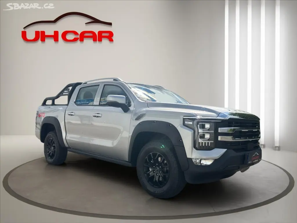 FOTON Tunland V7, 2,0 d VGT 4x4 AT8 48V Luxury - fotka 3