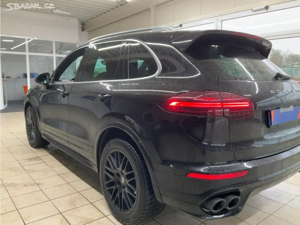 Porsche Cayenne 3.0TDI 193kW,2016,taž.,šíbr,vzduch - fotka 3