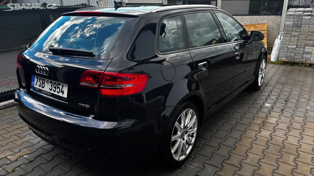 Audi A3 Sportback 1.2 tfsi 77 kw S-tronic 2012 - fotka 3