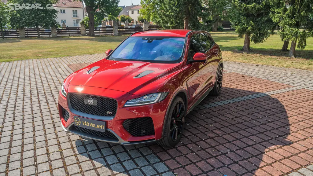 Jaguar F-Pace, SVR 5.0 V8 405kW / 550 koní - fotka 4