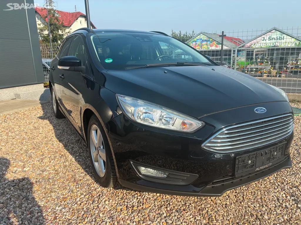 FORD FOCUS COMBI 2015 1,5 TDCi 70 kW - fotka 6