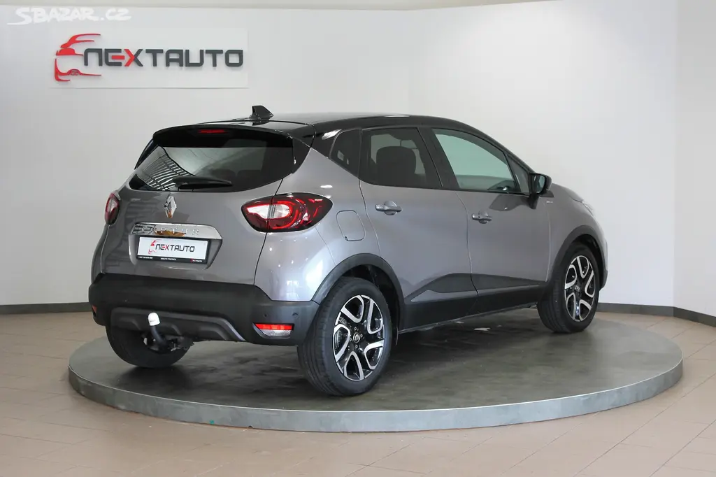 Renault Captur, 1.3 TCe 110kW AUTOMAT, BOSE - fotka 5