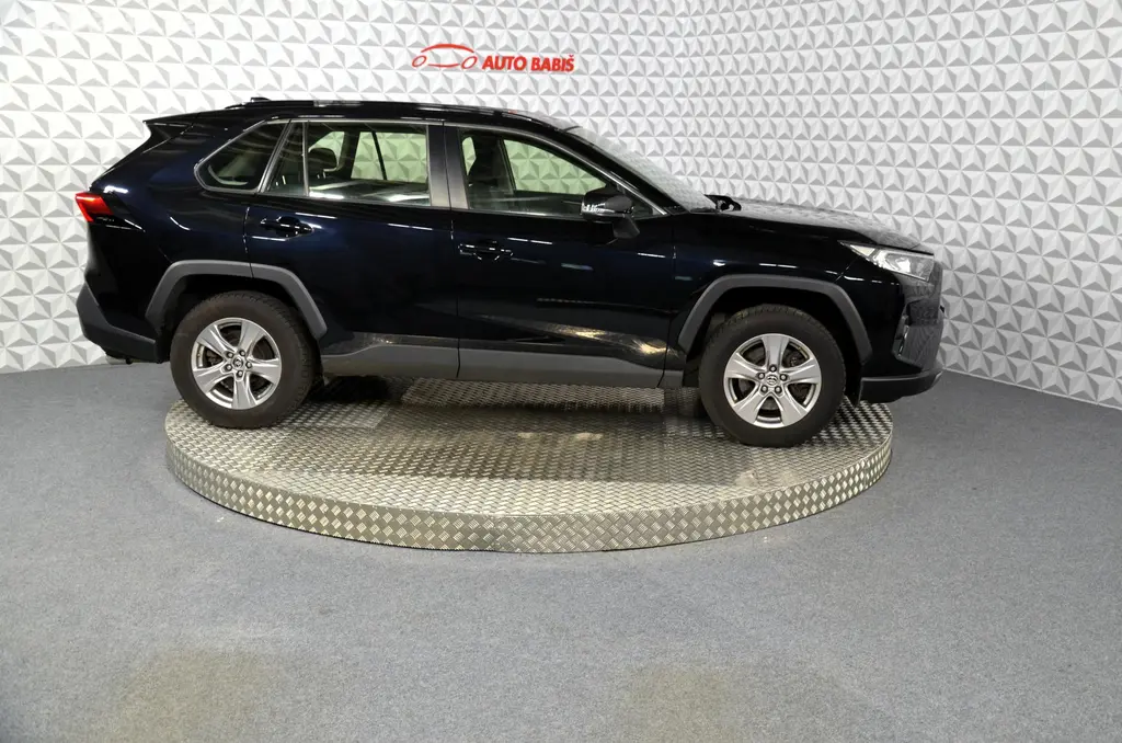 Toyota Rav4, 2.5 Hybrid Comfort 4WD e-CVT - fotka 4