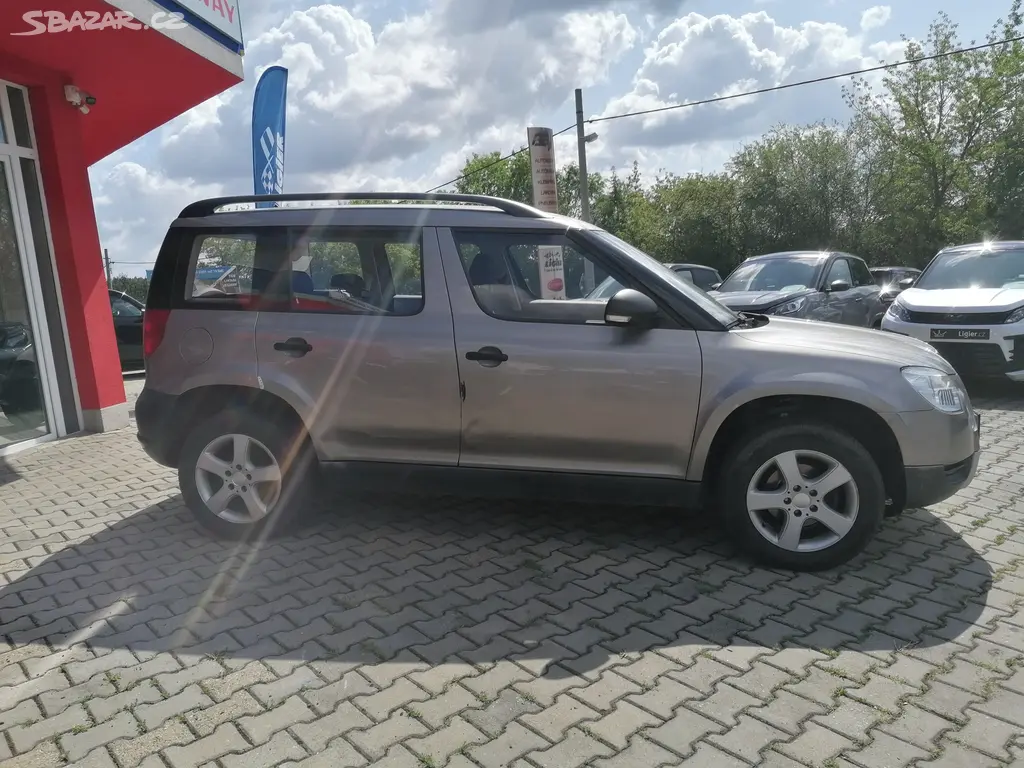 Škoda Yeti 1,2 TSI 77kW, Activ, 1.majitel - fotka 4