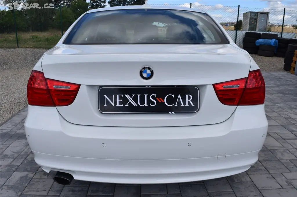 BMW Řada 3, 2,0 i 105KW PO SERVISE TOP! - fotka 6