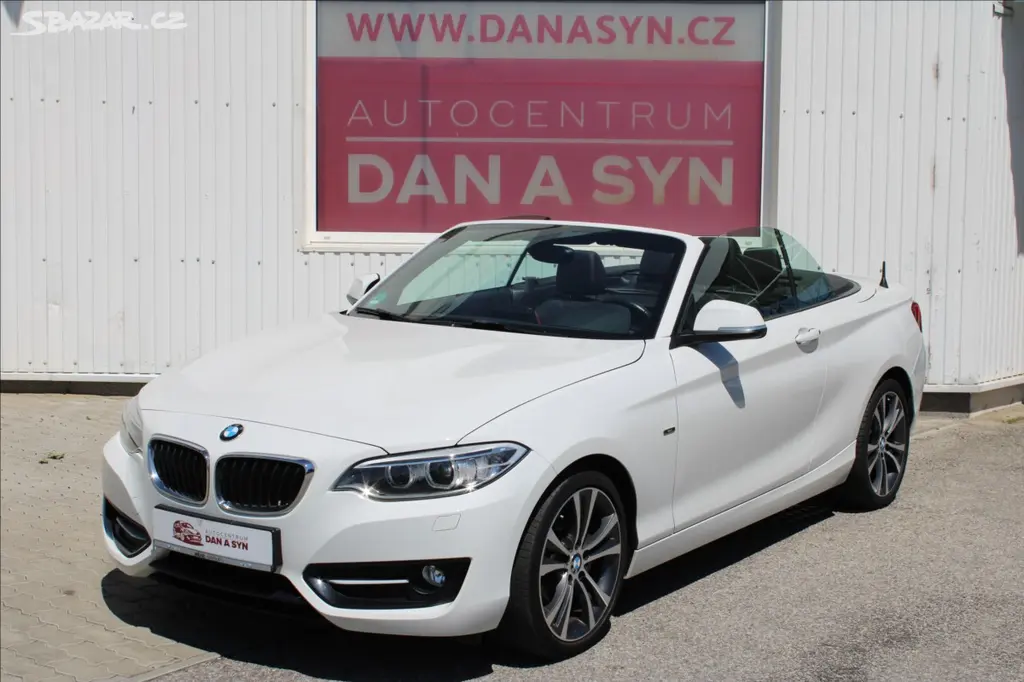 BMW Řada 2, 2,0 220i 135KW CABRIO TOP STAV - fotka 5