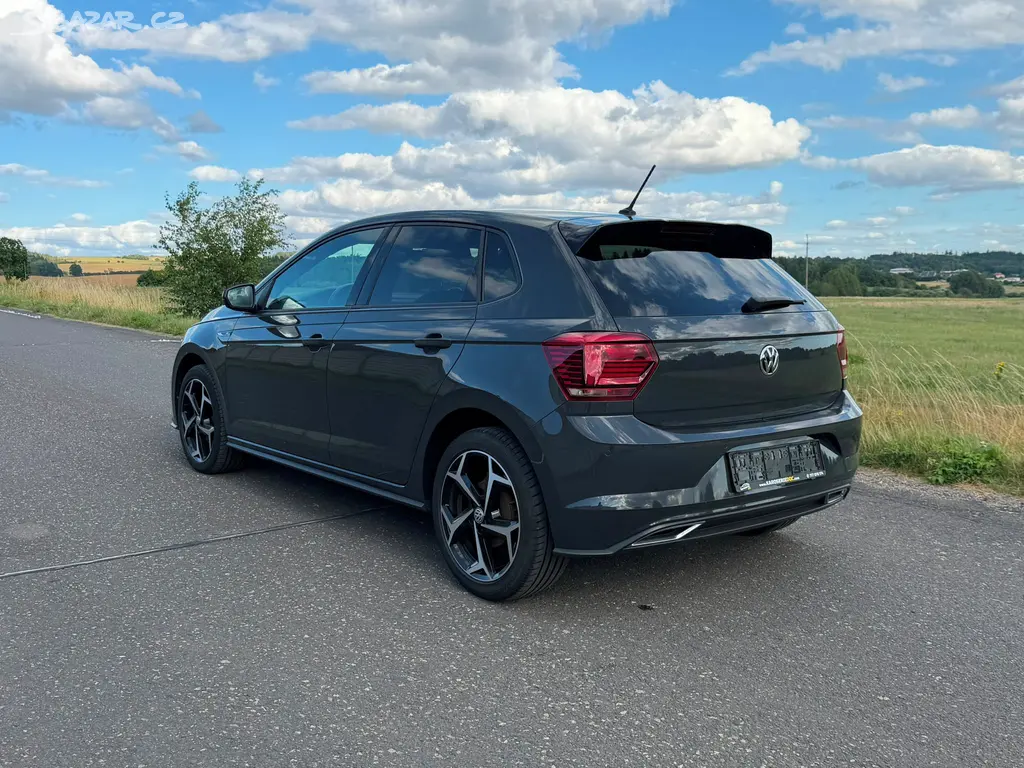 Volkswagen Polo 1.6 TDI DSG R-Line 1.Majitel LED - fotka 3