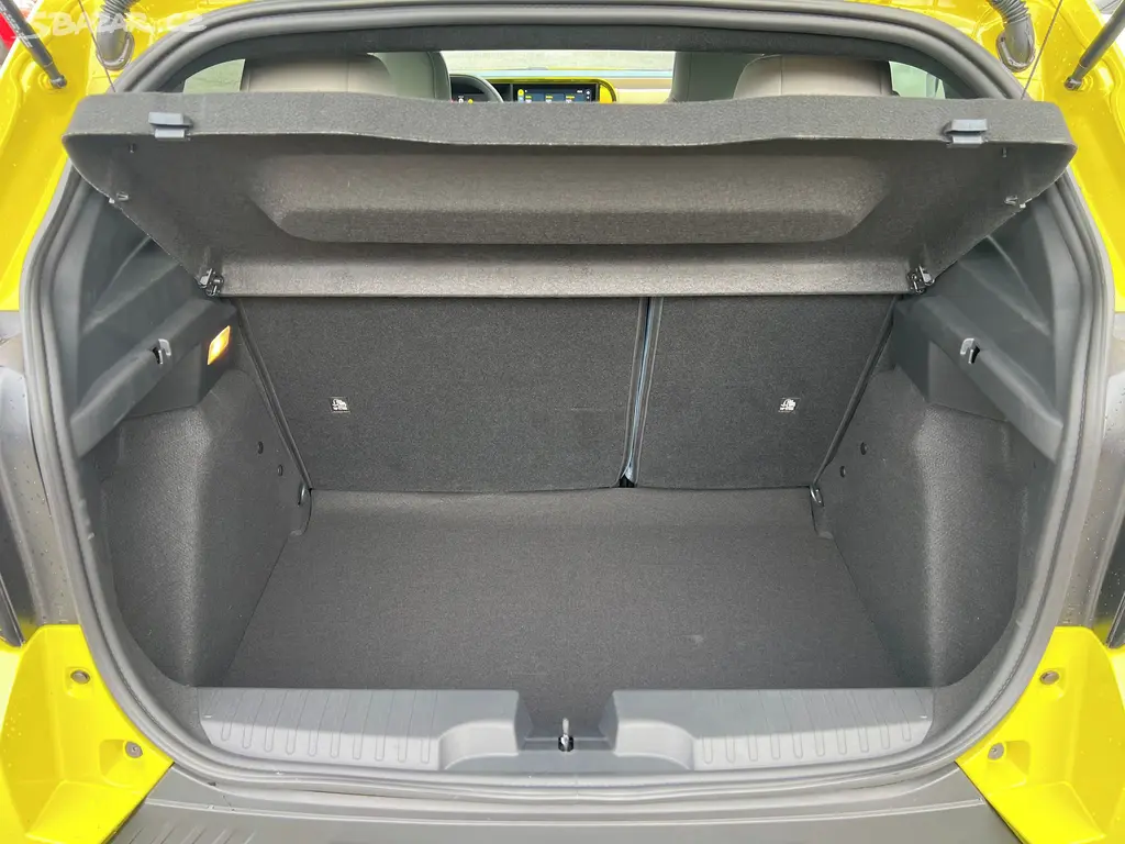 Fiat Grande Panda, 1.2 100k LA PRIMA HYBRID - fotka 6