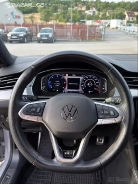 Volkswagen Passat Variant 2,0 B8 R-Line TDI 2023 - fotka 4