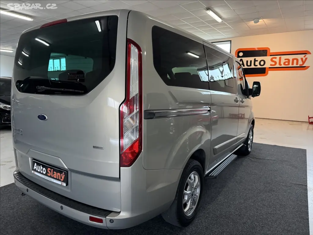 Ford Tourneo Custom, 2,2 Titanium,92kW,po servisu - fotka 6