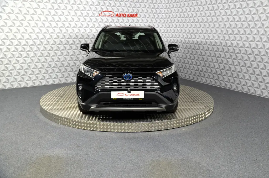 Toyota Rav4, 2.5 Hybrid Comfort 4WD e-CVT - fotka 2