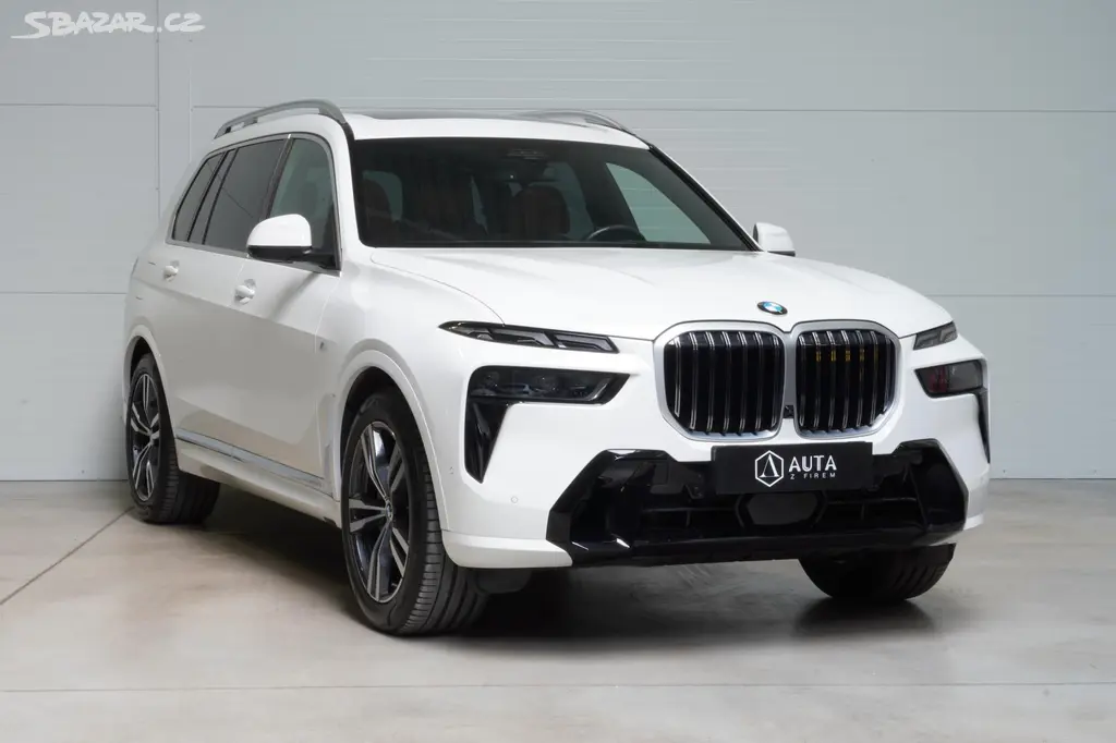 BMW X7, Xdrive40d,Mpaket,ČR,DPH,Tažné - fotka 3