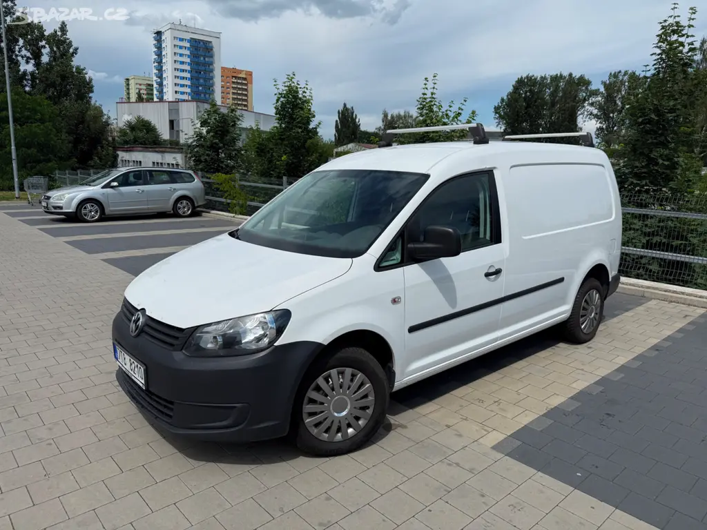 VW CADDY MAXI 1,6 TDi 75kW Klima - Tažné - DPH
