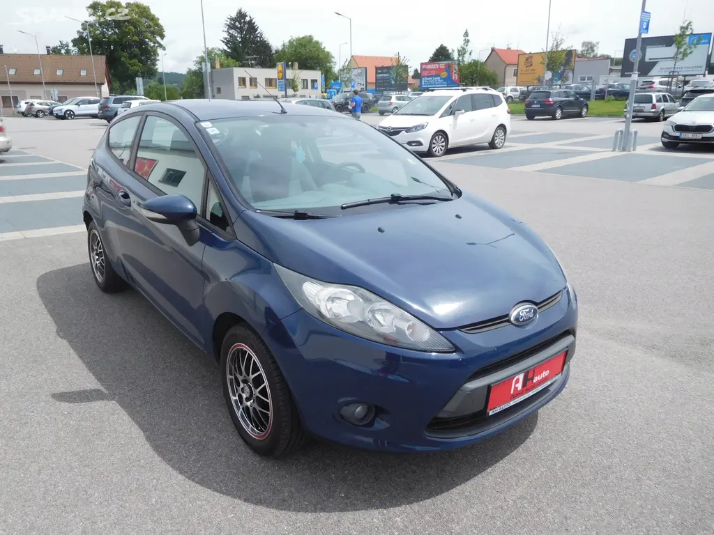 Ford Fiesta 1,25i Sport, 44 kW, Klima - fotka 2