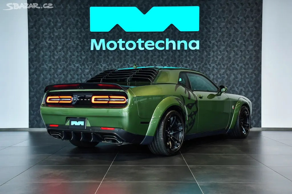 Dodge Challenger, 6.4 SRT 392, ČR, 6.4 R/T - fotka 5