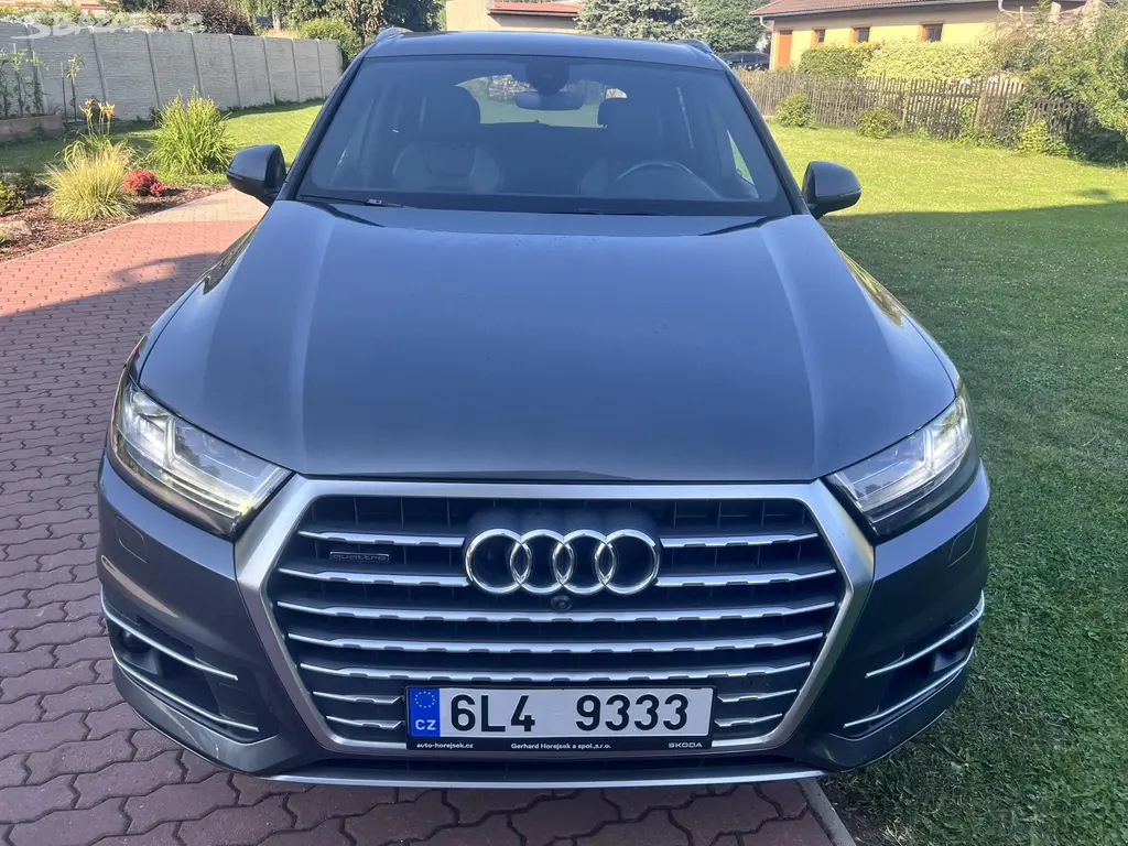 Audi Q7, 3.0TDI 200KW,S-LINE,VZDUCH,TZ