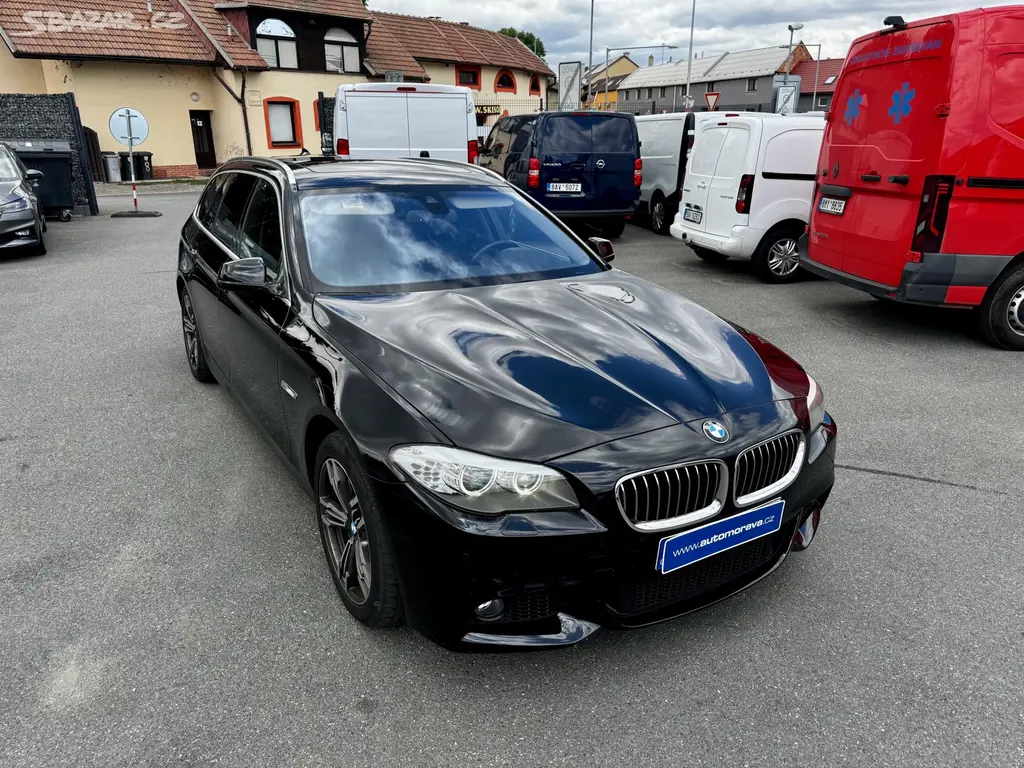 BMW Řada 5, 530XD M-paket - fotka 3