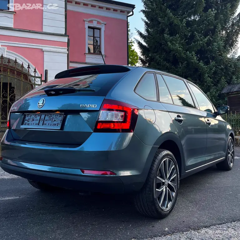 Škoda Rapid Spaceback 1.2 TSI 66 kW Style Edition - fotka 3