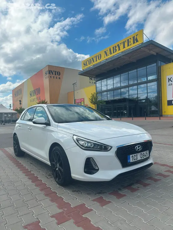 Hyundai i30 - fotka 3