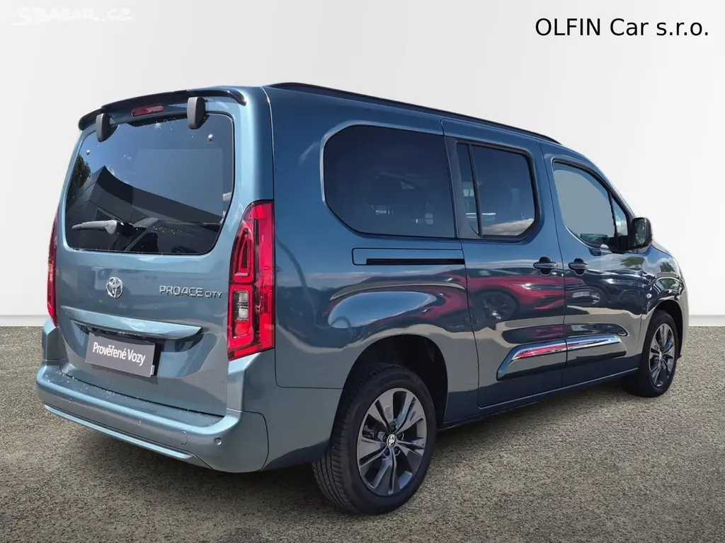 Toyota Proace City Verso, Family 1.5L 130 - 6 MT Famil - fotka 2
