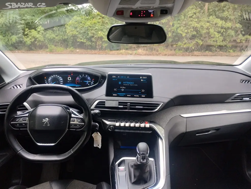 Peugeot 5008 1.2 Allure - fotka 5