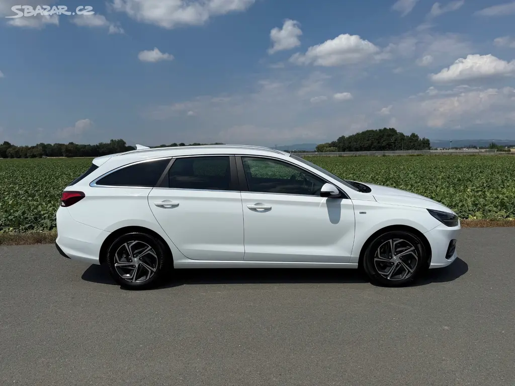 i30 Combi 1.5T-GDI 118kW SMART 65tis km ZÁRUKA DPH - fotka 5