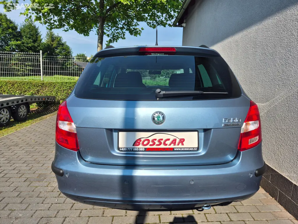 Škoda Fabia 1,4i 16V Combi Klimatronic ESP 89999Kč - fotka 4