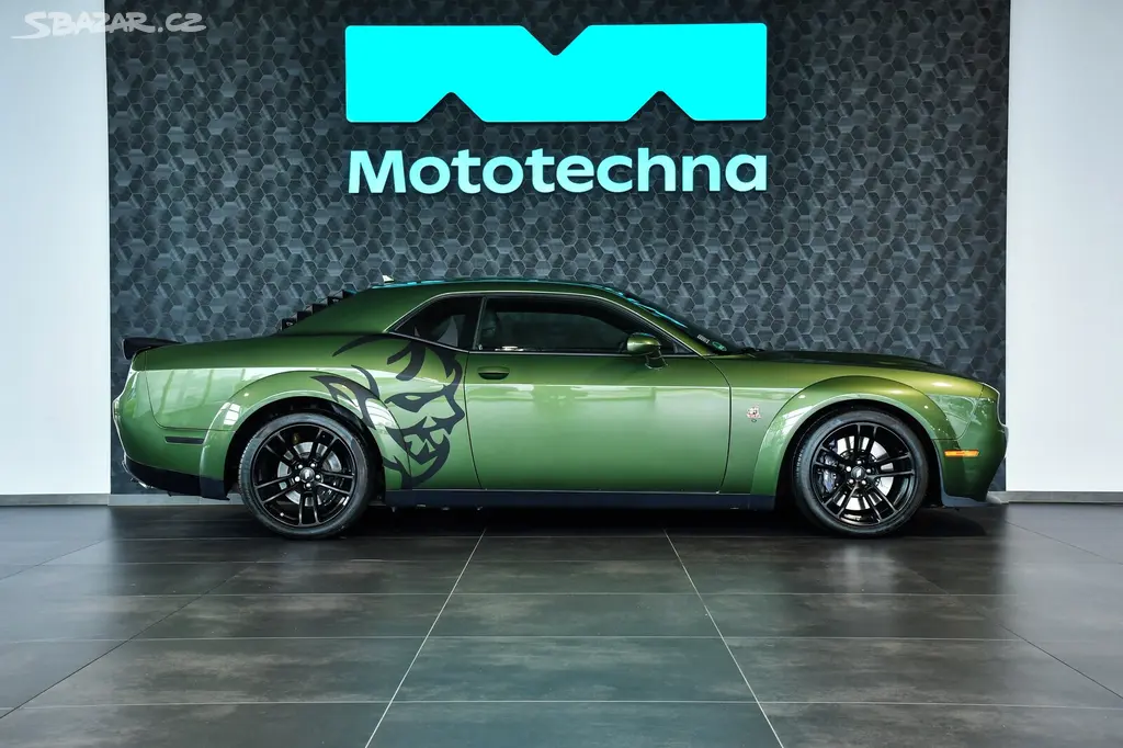 Dodge Challenger, 6.4 SRT 392, ČR, 6.4 R/T - fotka 6