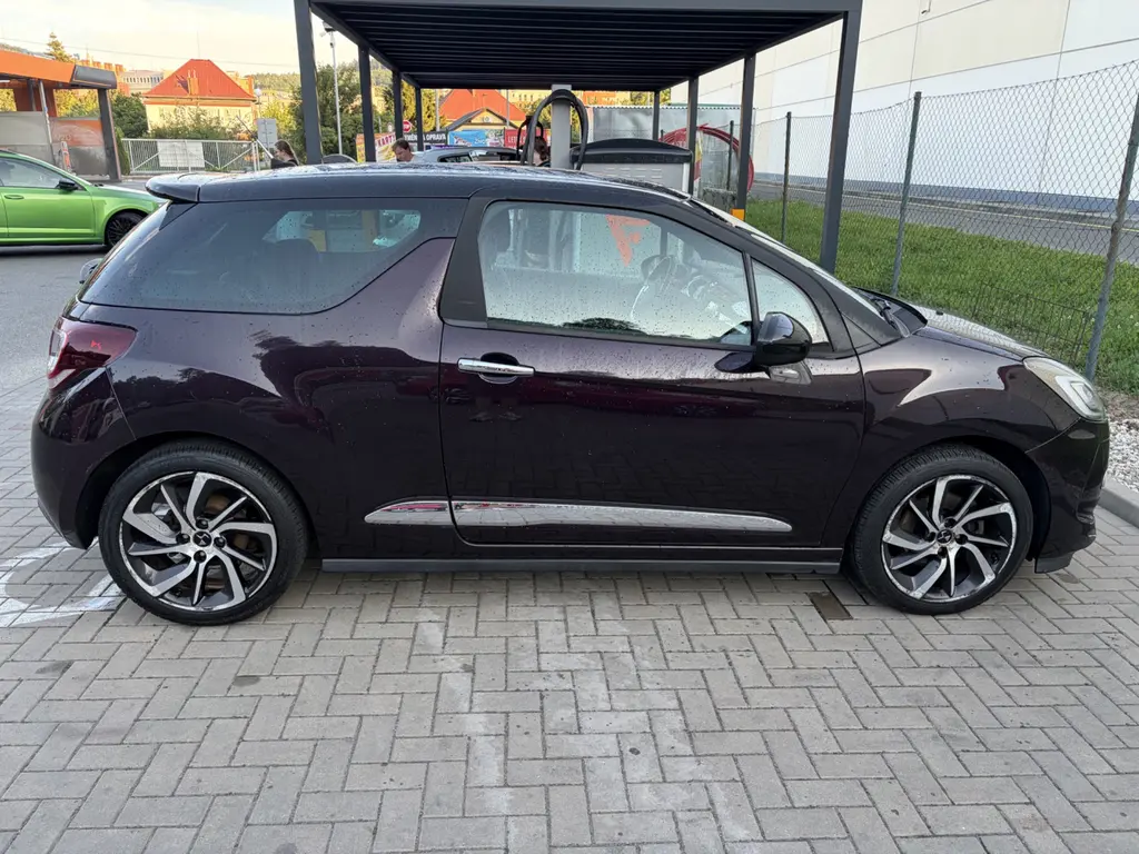 Citroën DS3 1.6 THP Sport Chic - fotka 6