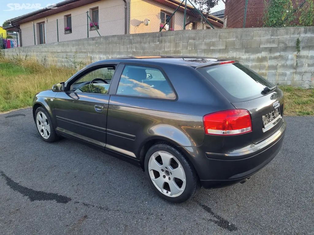 AUDI A3 1.9 TDI 8P - fotka 4
