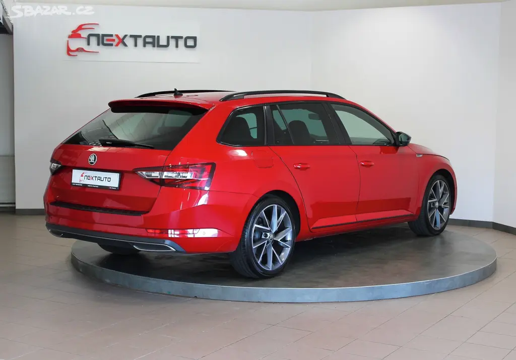 Škoda Superb, 2.0 TDI 140kW DSG SPORTLINE - fotka 5