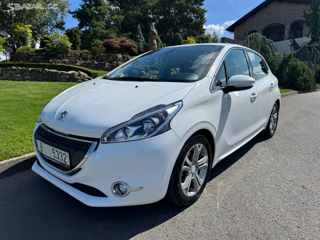Peugeot 208, 1.4 i 70Kw NAV