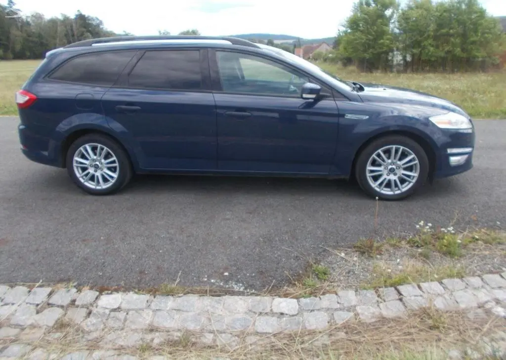 Ford Mondeo 2,0TDCi nafta automatická - fotka 6