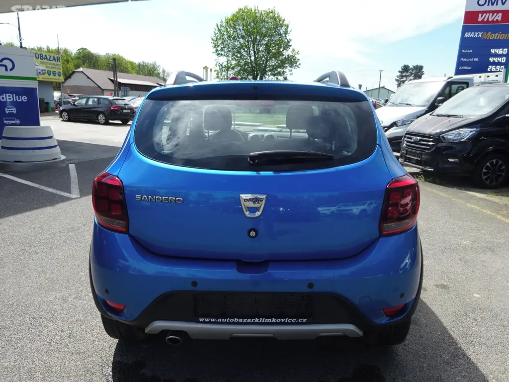 DACIA SANDERO 1,5 DCI STEPWAY - fotka 6