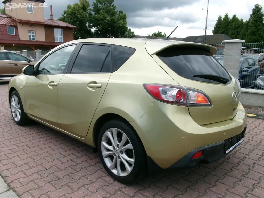 Mazda 3, 1,6i AC NAVI TEMP VÝHŘEV - fotka 6