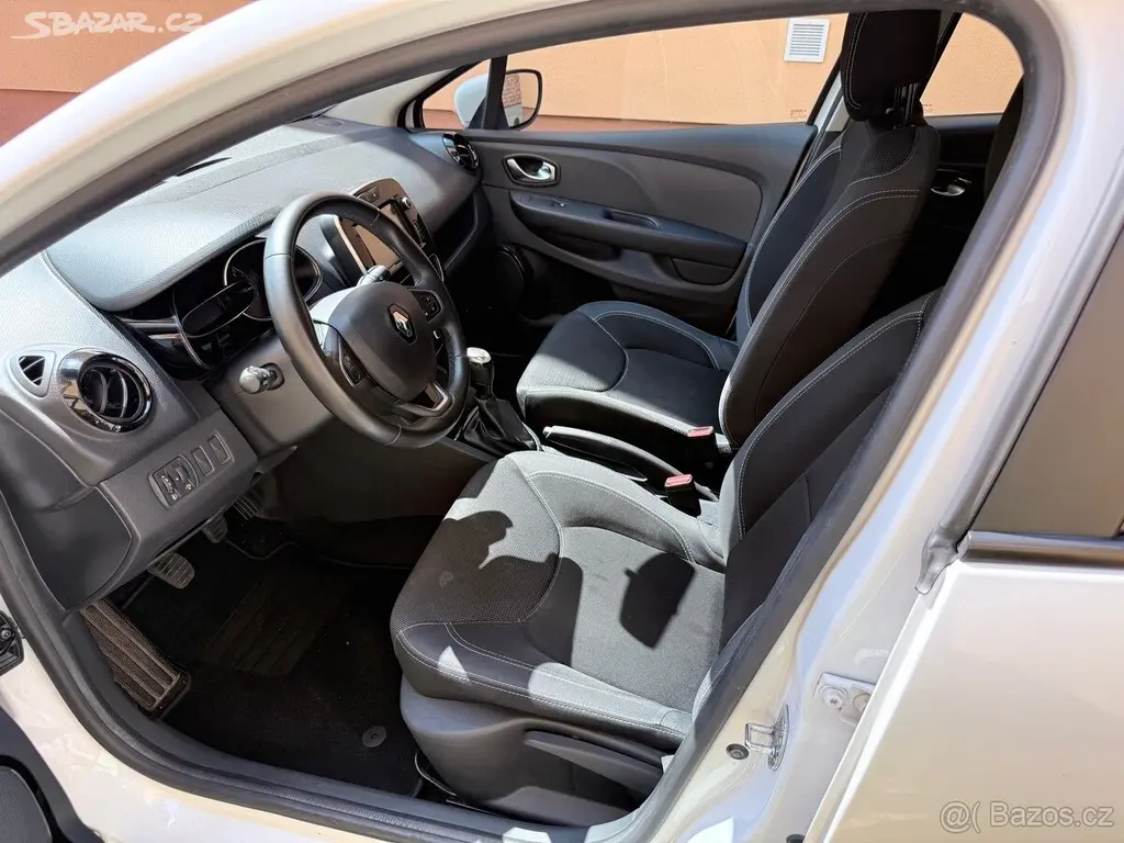 Renault Clio 1,2 16v benzin+LPG - fotka 5