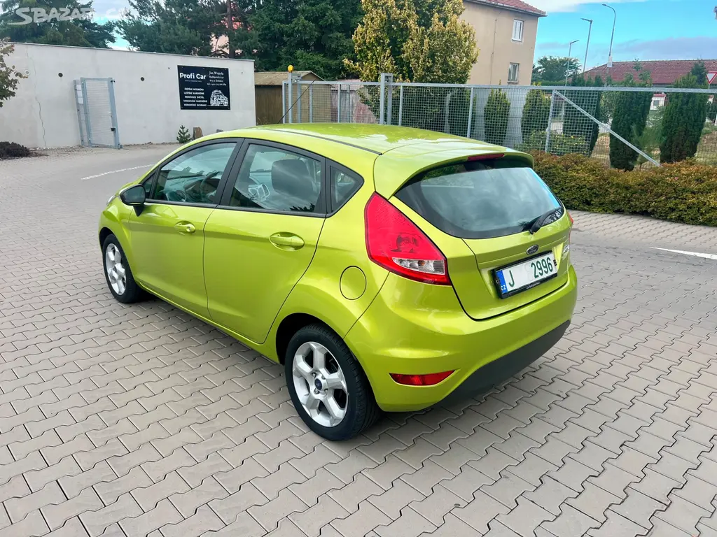 Ford Fiesta 1,25i 60kW - fotka 6