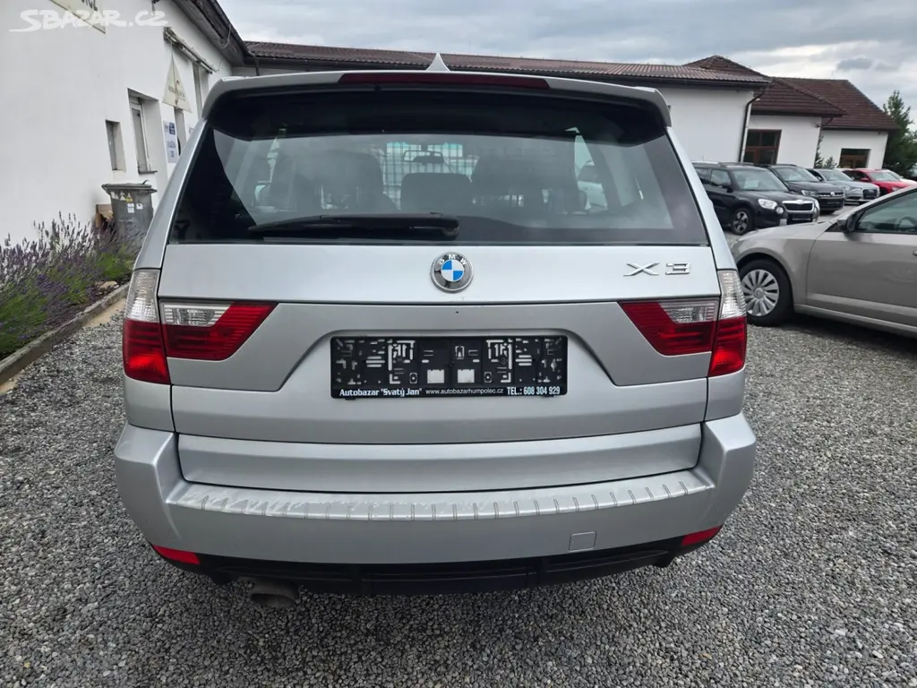 BMW X3, XDrive 18d TOP - fotka 4