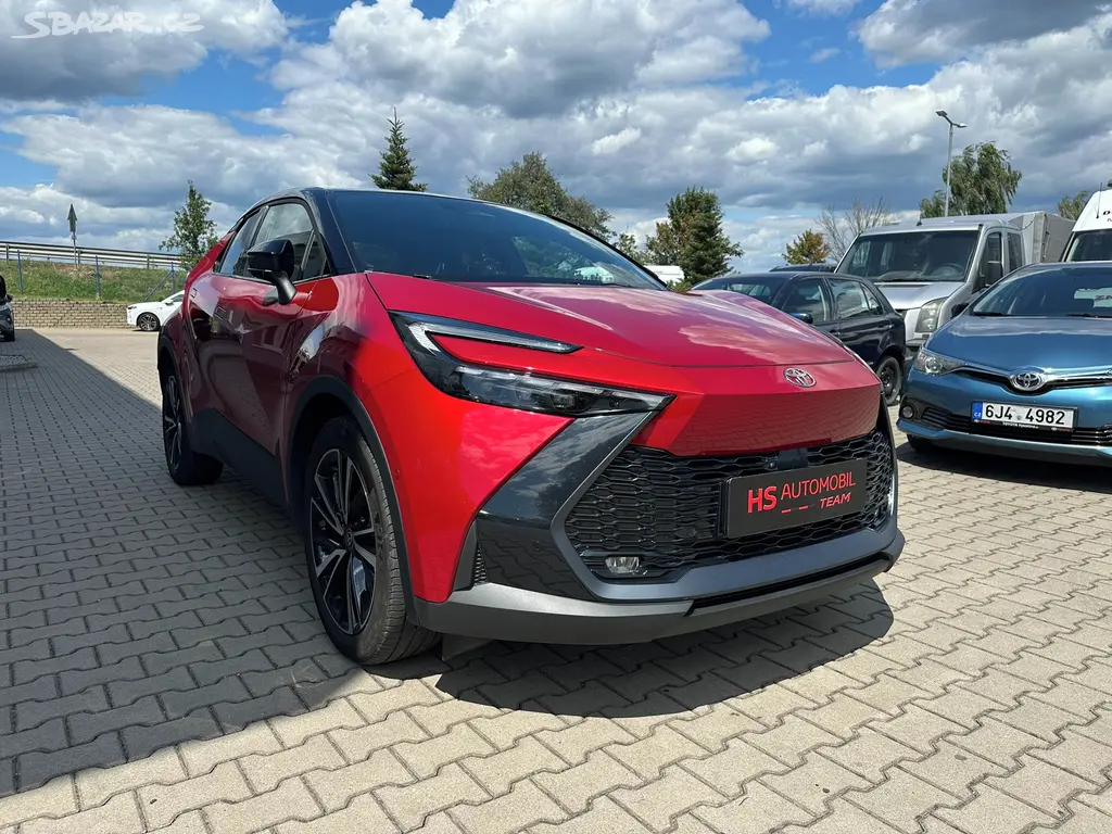 Toyota C-HR, 2,0 Plug-in Hybrid 164kW - fotka 4