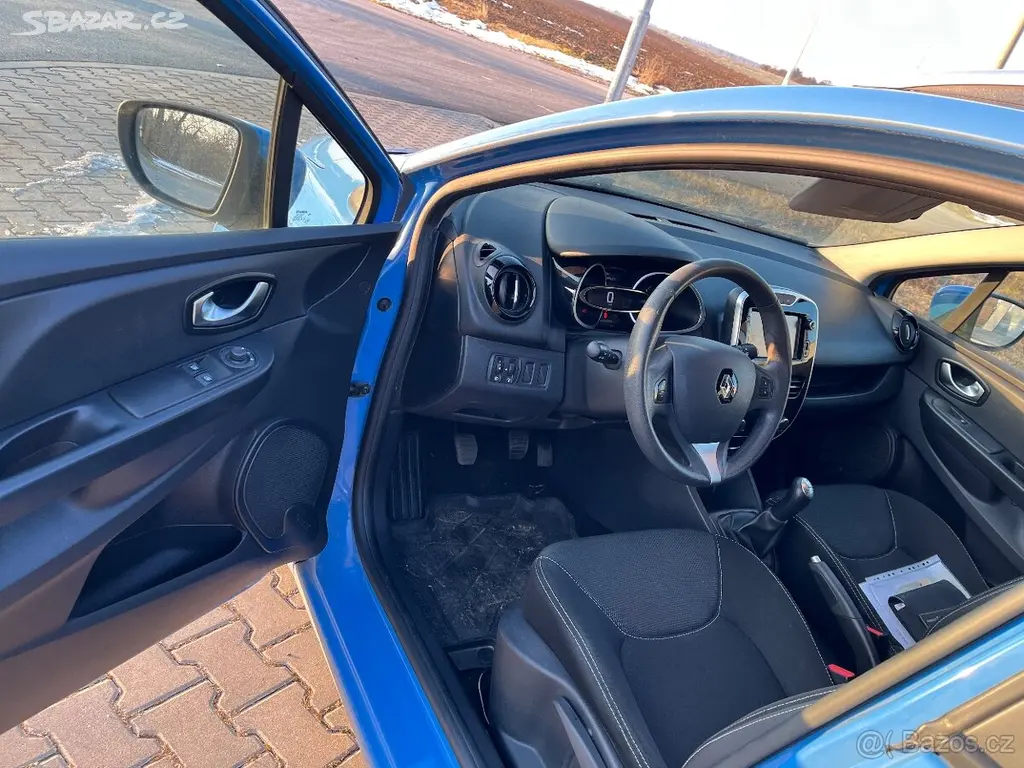 RENAULT CLIO 1.2 TOP STAV, NAVI, TEMPOMAT - fotka 5