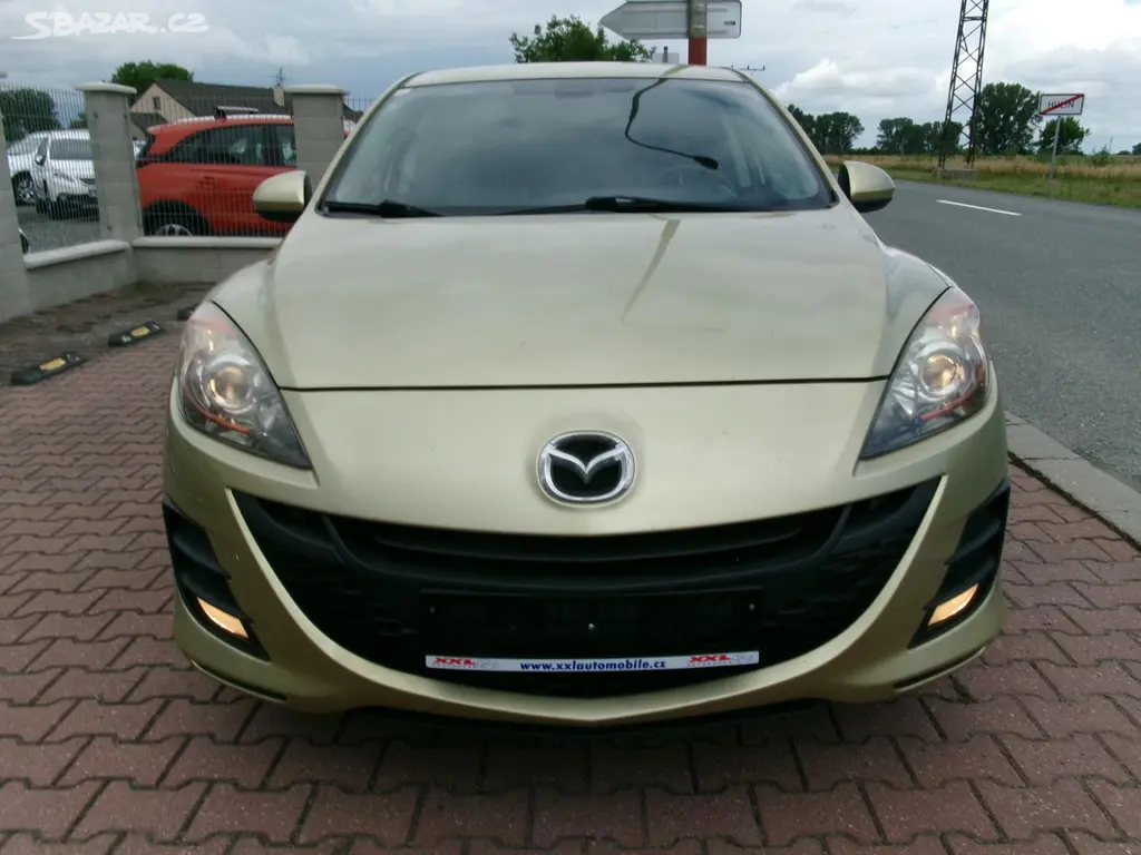 Mazda 3, 1,6i AC NAVI TEMP VÝHŘEV - fotka 4
