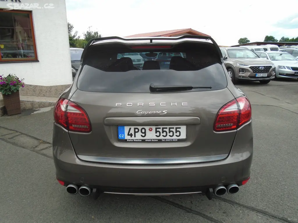 Porsche Cayenne S 4.8 V8 ČR - fotka 6