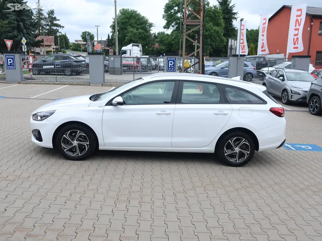 Hyundai i30, WG 1.0T-GDi 88kW COMFORT - fotka 4