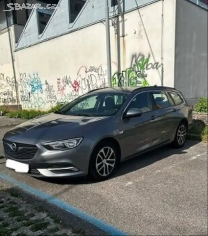 Opel Insignia 1,6 Sport Tourer, rok 2018