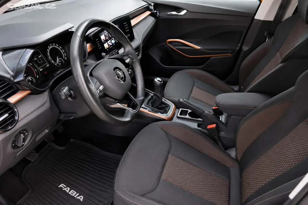 Škoda Fabia, 1.0 TSI 81 kW Style Plus - fotka 5