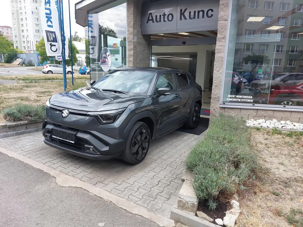 Suzuki e VITARA, Elegance AllGrip-e 61kW - fotka 3