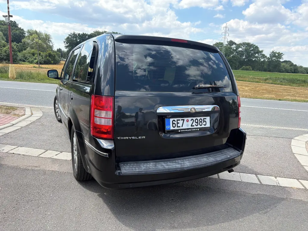 Chrysler Grand Voyager 3.8 RT LPG, Kůže EU 2008 - fotka 5