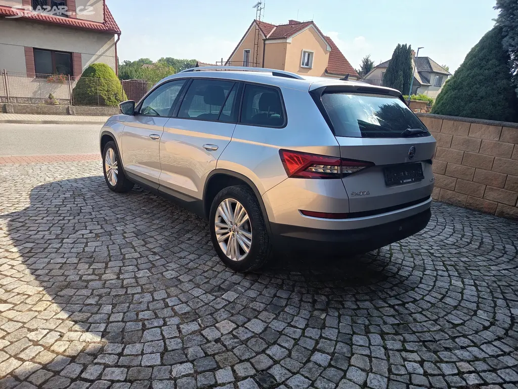 ŠKODA KODIAQ 1.5 TSI DSG BUSINESS,110 kW,ALCANTARA - fotka 2