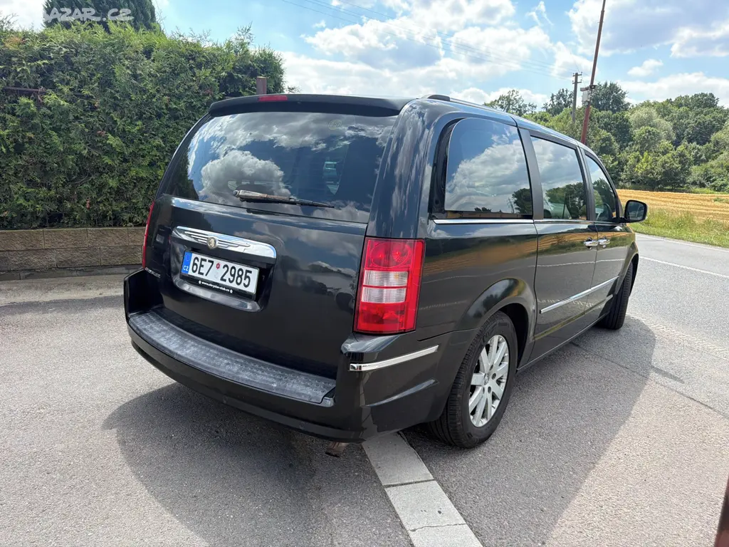 Chrysler Grand Voyager 3.8 RT LPG, Kůže EU 2008 - fotka 4