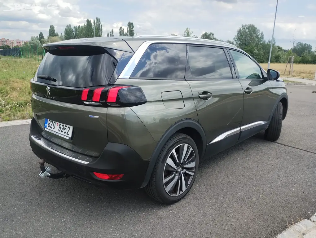 Peugeot 5008 1.2 Allure - fotka 4